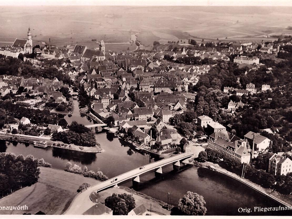 Ein Luftbild aus dem Jahr 1940. Diese Perspektive ist nach wie vor eine der attraktivsten für Luftbilder der Stadt.
