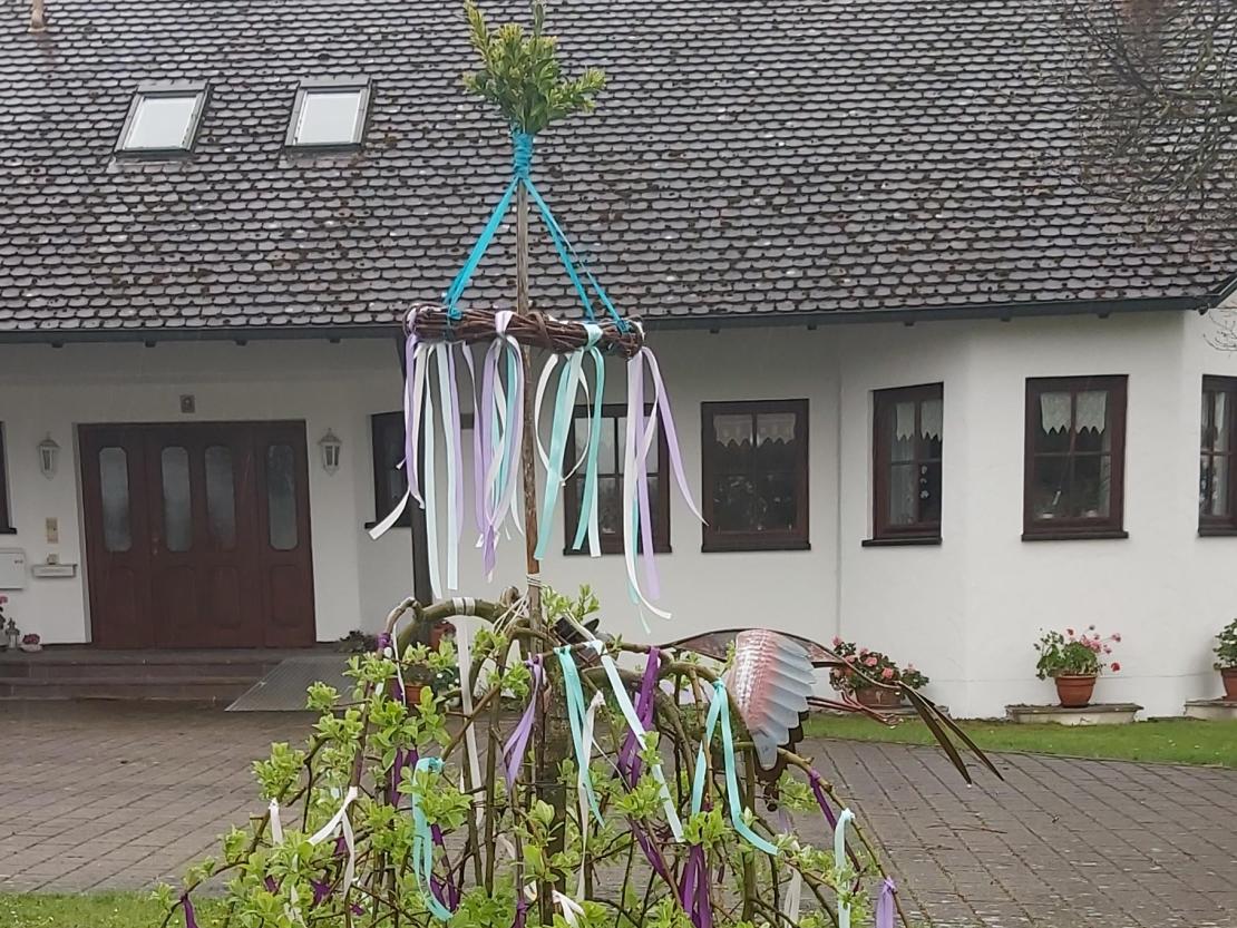 Maibaum Oettingen 