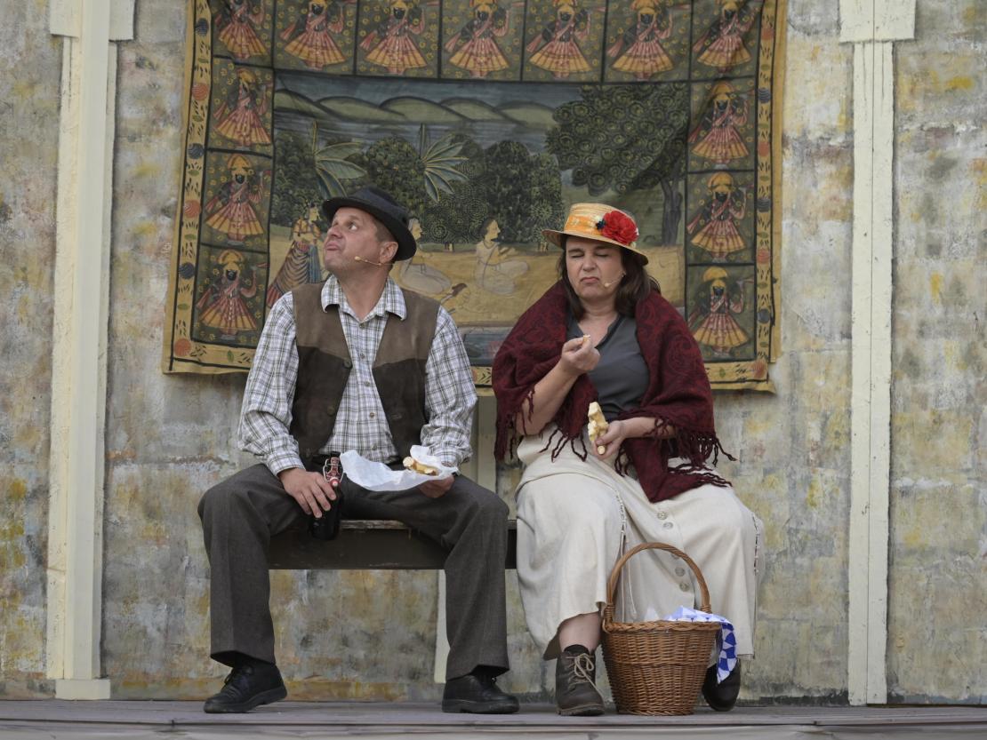 Der Theaterverein Donauwörth e.V. spielt "In 80 Tagen um die Welt" auf der Freilichtbühne Donauwörth 