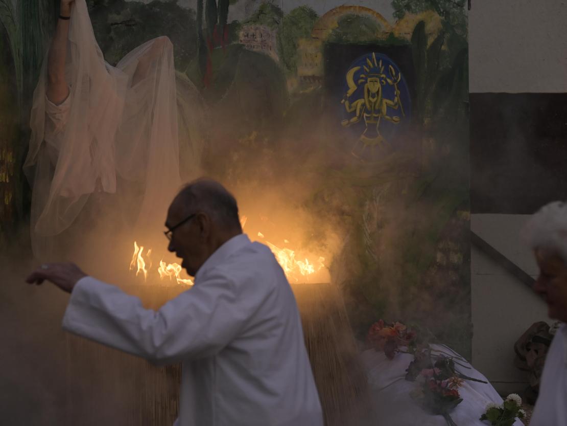 Der Theaterverein Donauwörth e.V. spielt "In 80 Tagen um die Welt" auf der Freilichtbühne am Mangoldfelsen. 