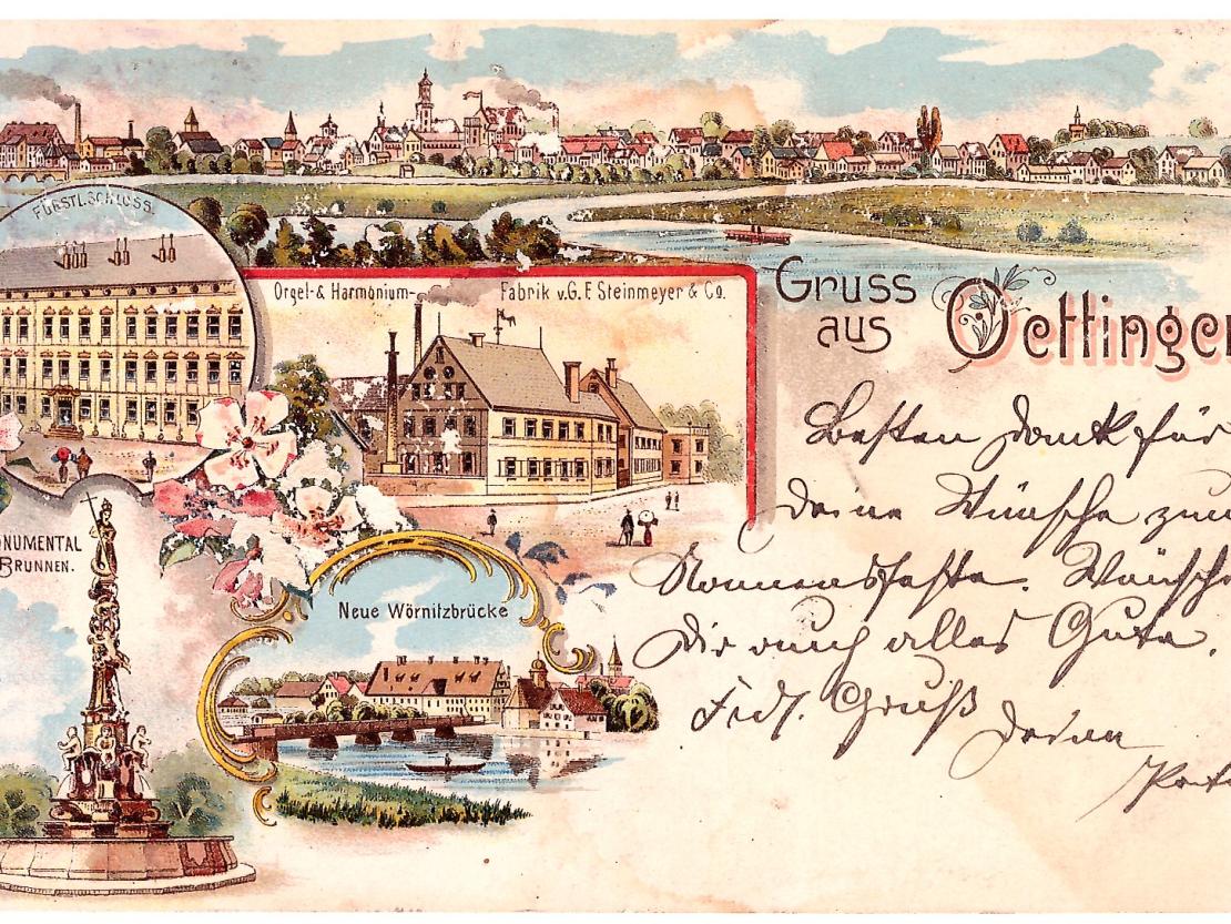 Diese historische Ansichtskarte stammt aus dem Jahr 1898. Damit dürfte sie wohl eine der ältesten Karten aus Oettingen sein. Zu sehen sind neben einer Panoramaansicht das Fürstliche Schloss, die Orgel- und Harmonium Fabrik Steinmeyer, der Monumentalbrunnen im Schlosshof und die Wörnitzbrücke.