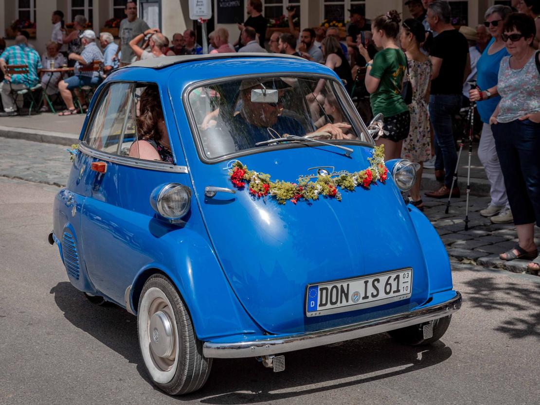 Das Bild zeigt den Nördlinger Messumzug 2022