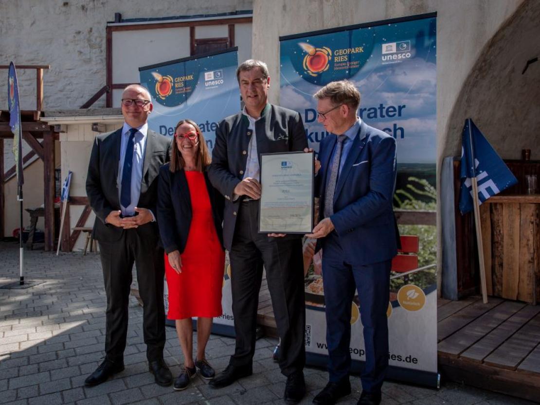 Urkundenverleihung Unesco Global Geopark Ries