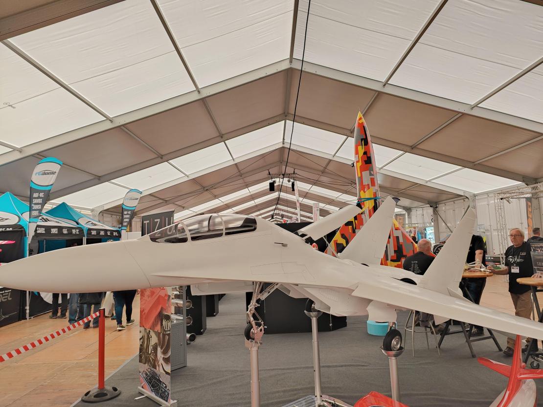 Jets & Props Genderkingen