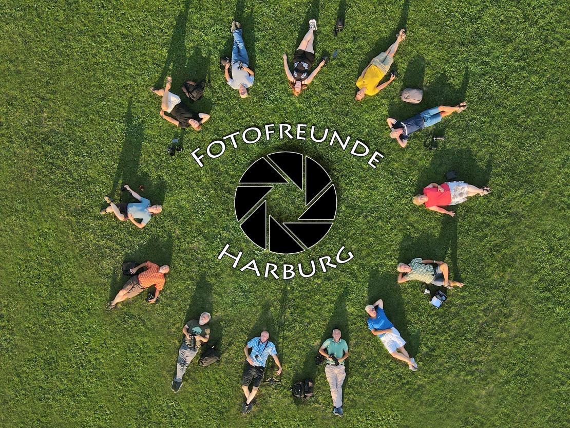 Die Fotofreunde Harburg informieren mit interessanter Homepage. 
