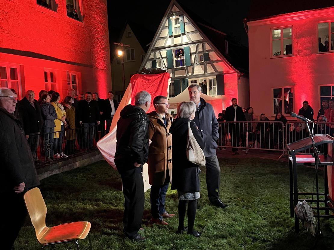 Gerd Müller Statue Enthüllung