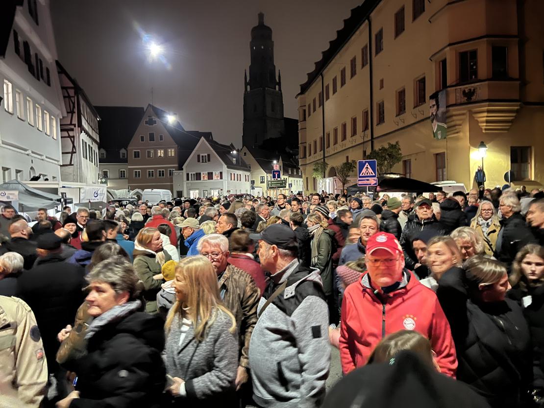 Gerd Müller Statue Enthüllung