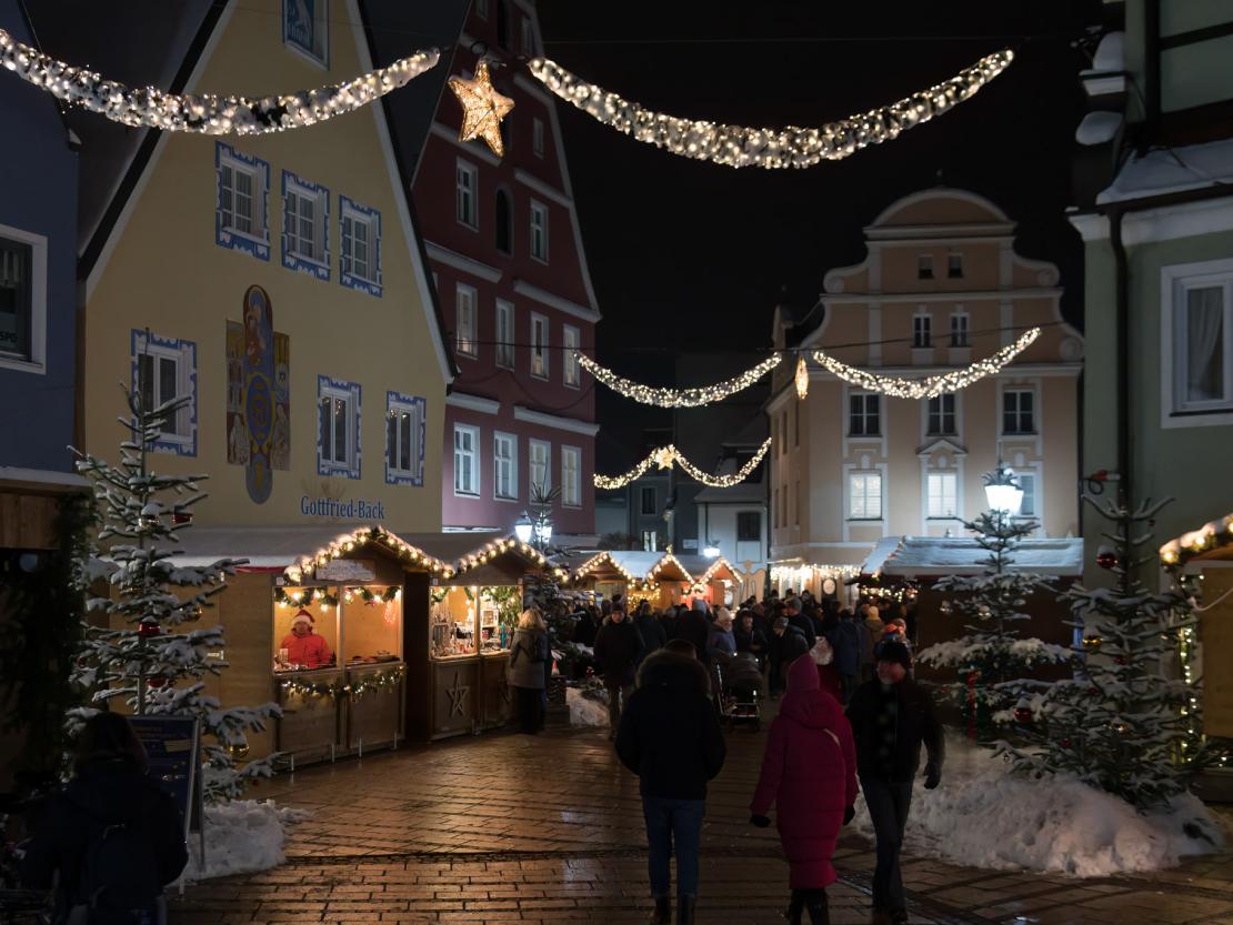 Weihnachtsmarkt in Donauwörth 2022.