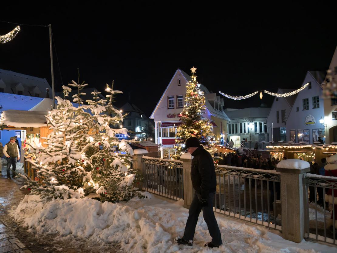Weihnachtsmarkt in Donauwörth 2022.