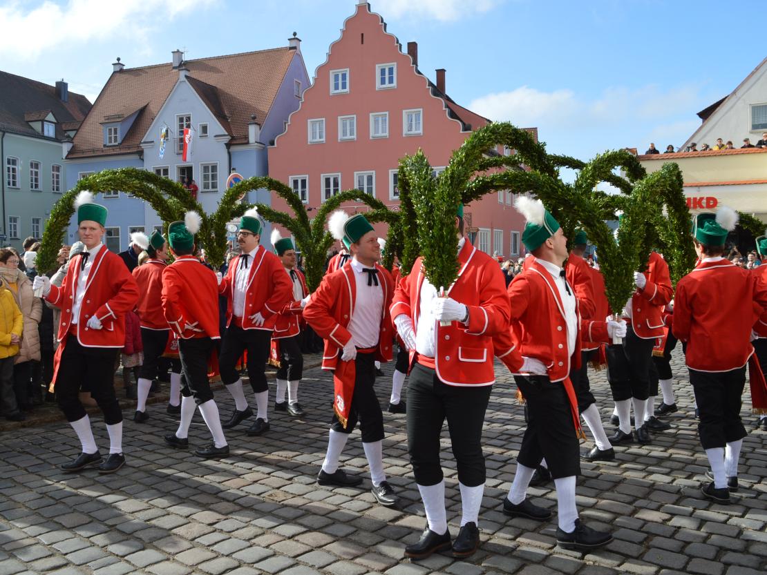 Schäfflertanz Wemding 2023.