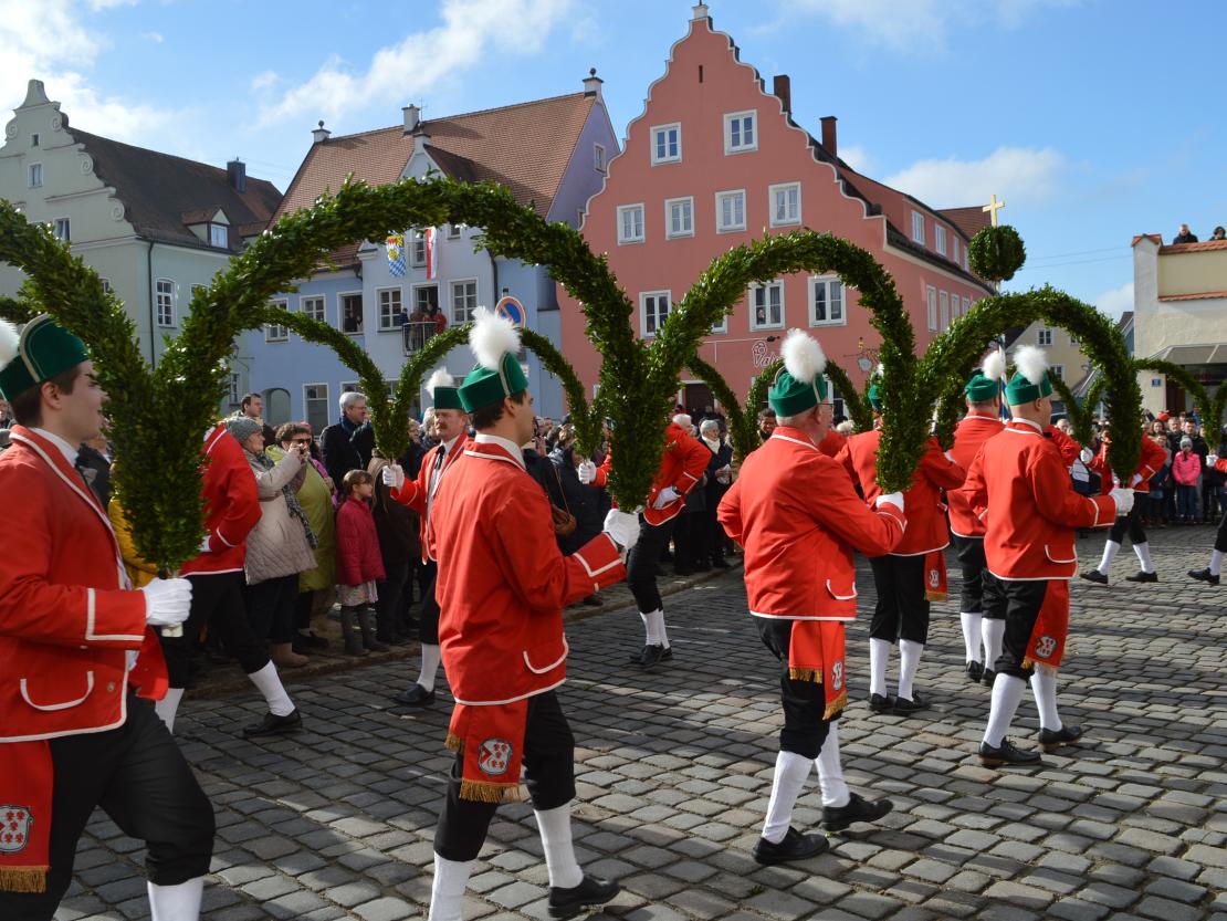 Schäfflertanz Wemding 2023.