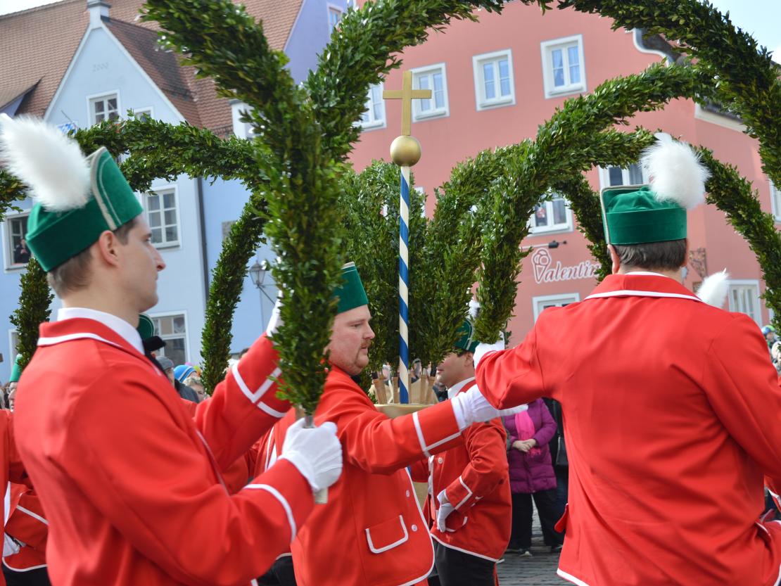 Schäfflertanz Wemding 2023.