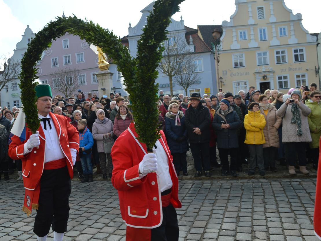 Schäfflertanz Wemding 2023.