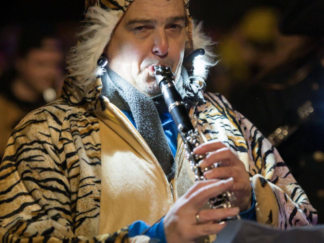 Das Bild zeigt den Bäumenheimer Nachtumzug 2023.