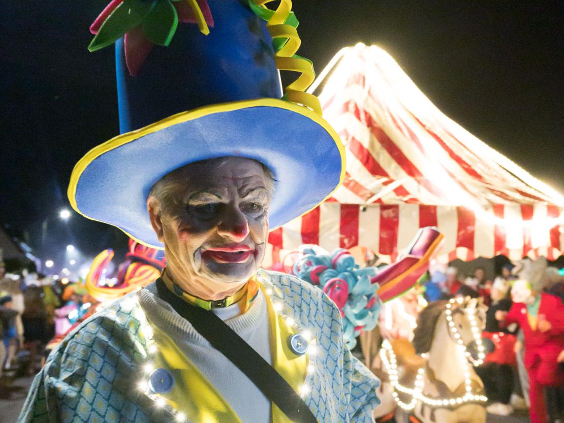 Das Bild zeigt den Bäumenheimer Nachtumzug 2023.