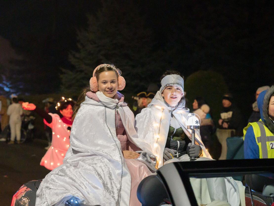 Das Bild zeigt den Bäumenheimer Nachtumzug 2023.