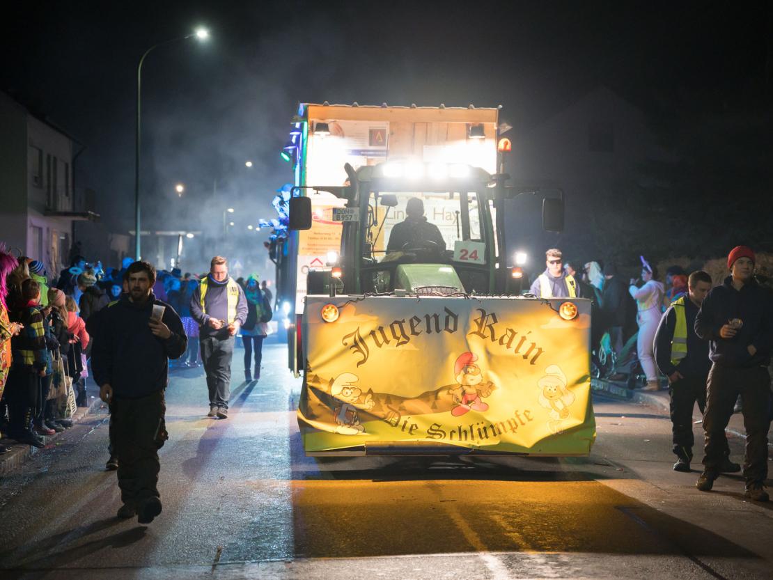 Das Bild zeigt den Bäumenheimer Nachtumzug 2023.