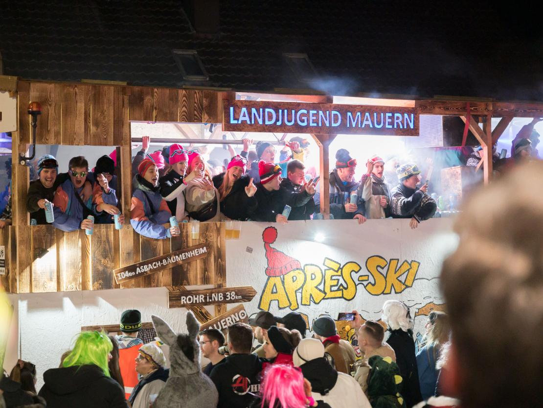 Das Bild zeigt den Bäumenheimer Nachtumzug 2023.