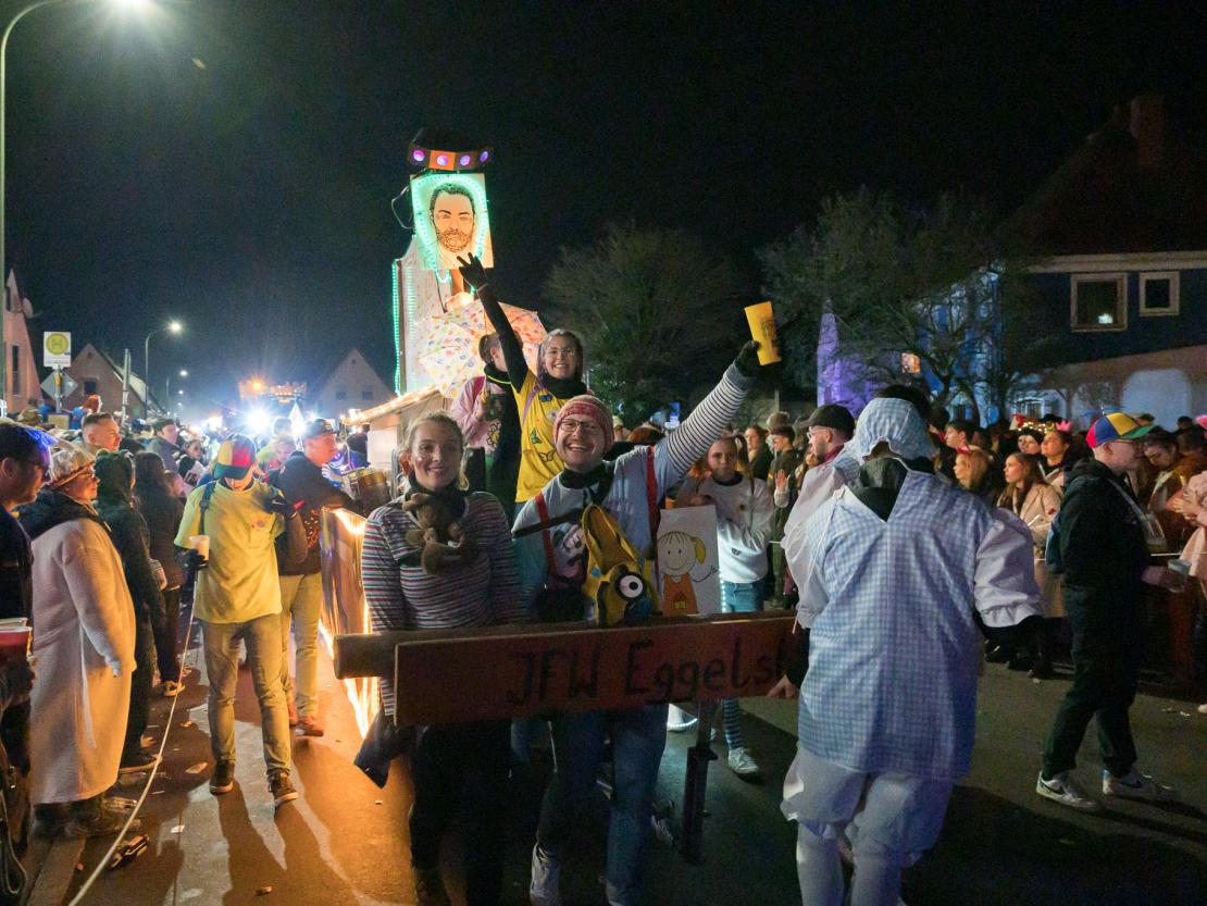 Das Bild zeigt den Bäumenheimer Nachtumzug 2023.