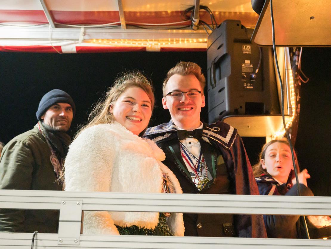 Das Bild zeigt den Bäumenheimer Nachtumzug 2023.