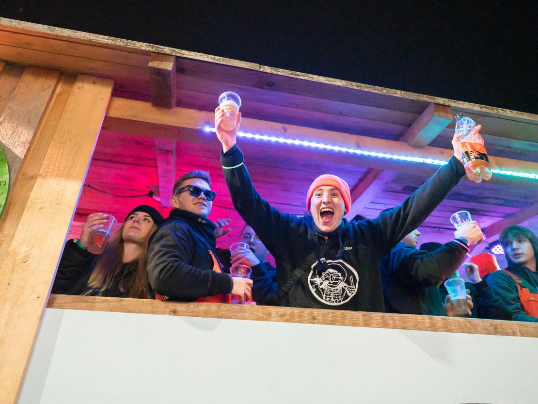 Das Bild zeigt den Bäumenheimer Nachtumzug 2023.