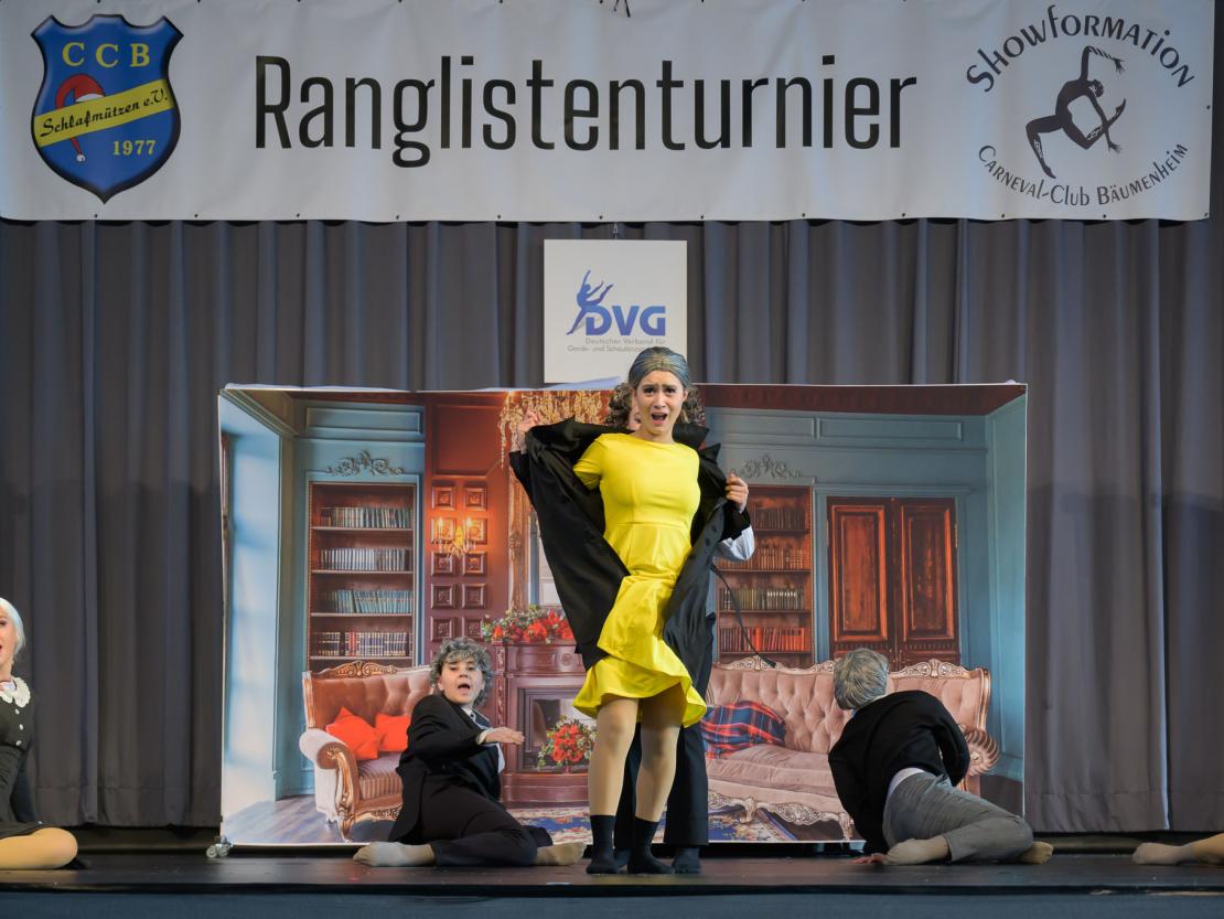 Die Tanzgruppen beim Ranglistenturnier für Showtanz in Asbach-Bäumenheim.