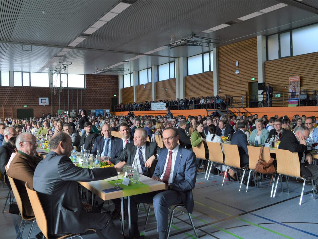 Das Bild zeigt Eindrücke vom Donau-Rieser Landfrauentag 2023