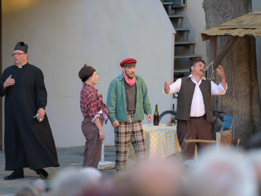 Don Camillo & Peppone & die jungen Leute - Freilichtbühne Nördlingen 2023