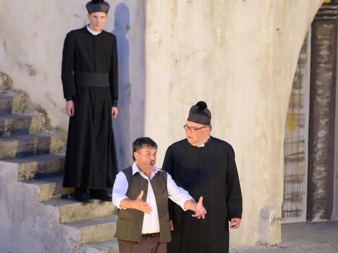 Don Camillo & Peppone & die jungen Leute - Freilichtbühne Nördlingen 2023