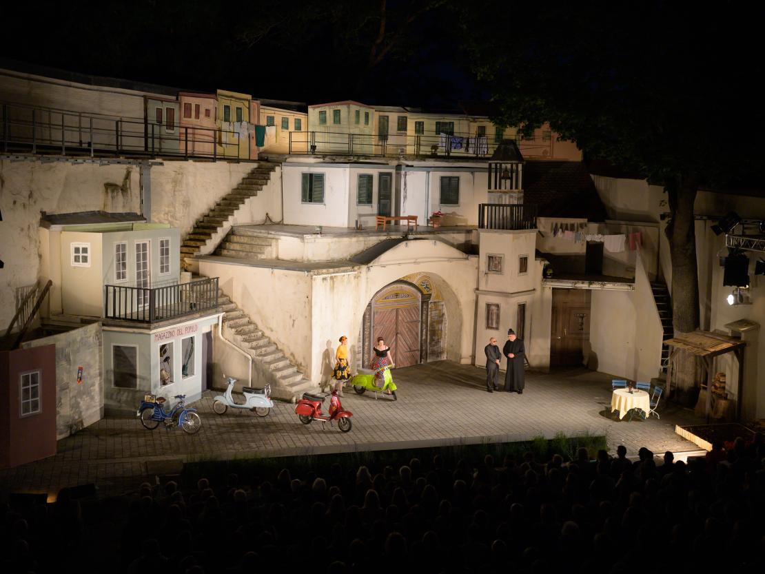 Don Camillo & Peppone & die jungen Leute - Freilichtbühne Nördlingen 2023