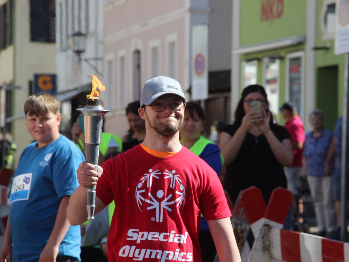 Inklusions-Fackellauf Oettingen
