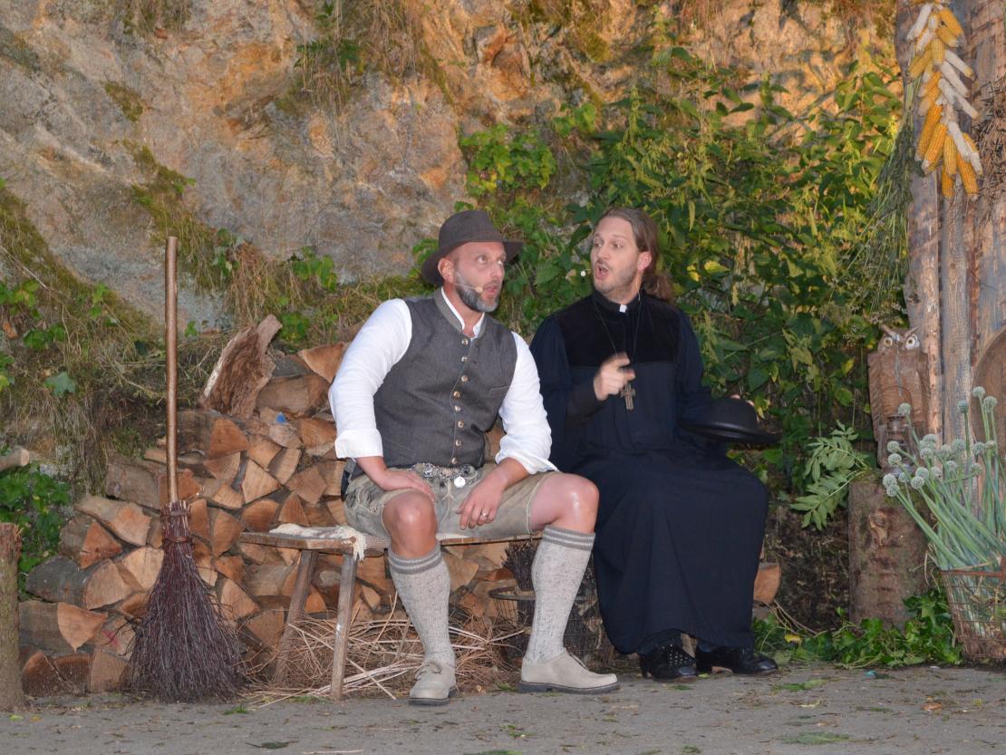 Theatergruppe SG Alerheim "D'Berghex"