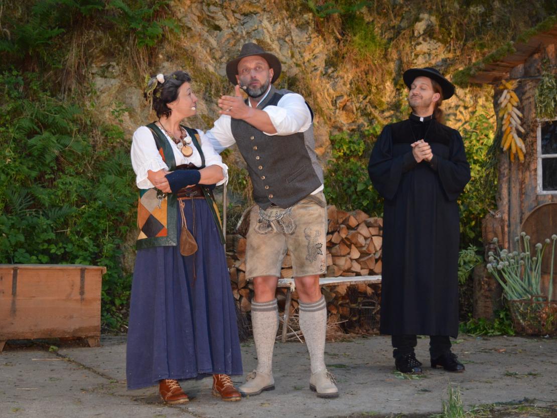 Theatergruppe SG Alerheim "D'Berghex"