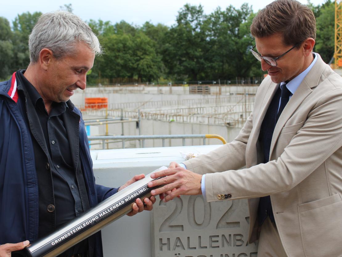 Grundsteinlegung Hallenbad 