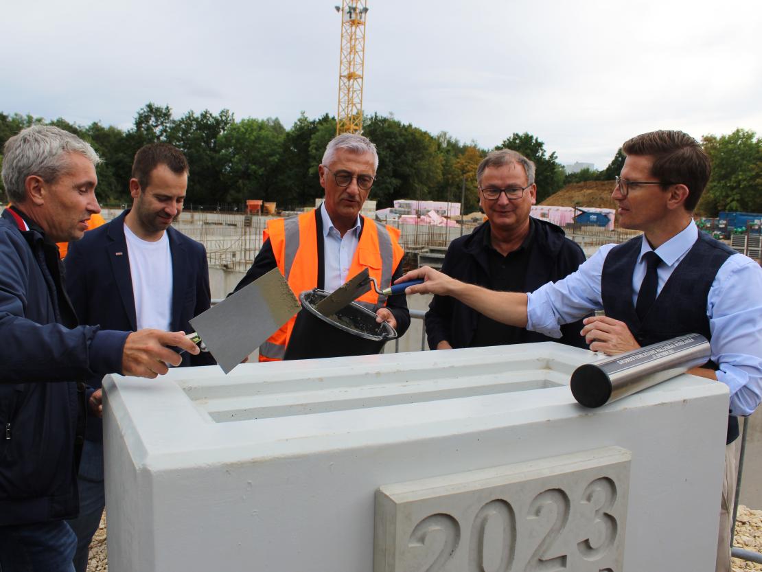 Grundsteinlegung Hallenbad 