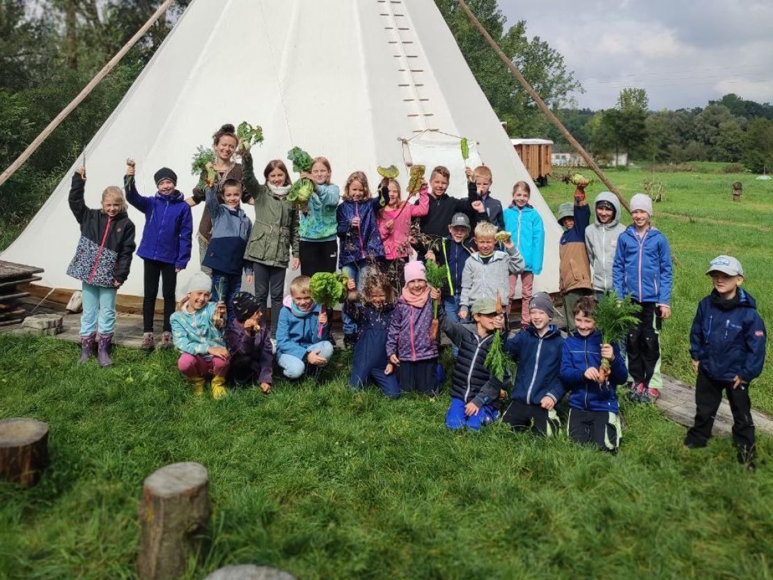 Wildnistag am Wurzelhof Rainer Ferienprogramm.