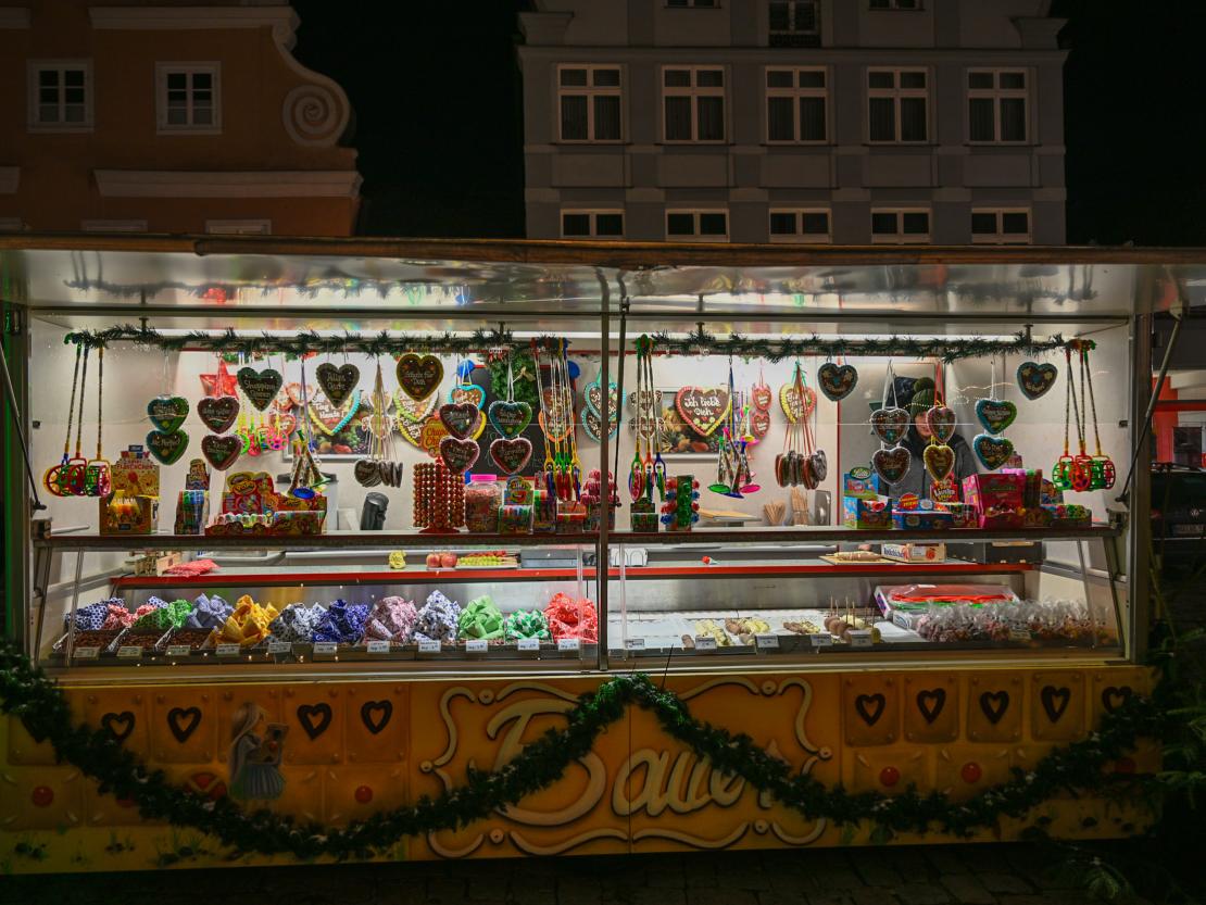 Das Bild zeigt den Wemdinger Weihnachtsmarkt.