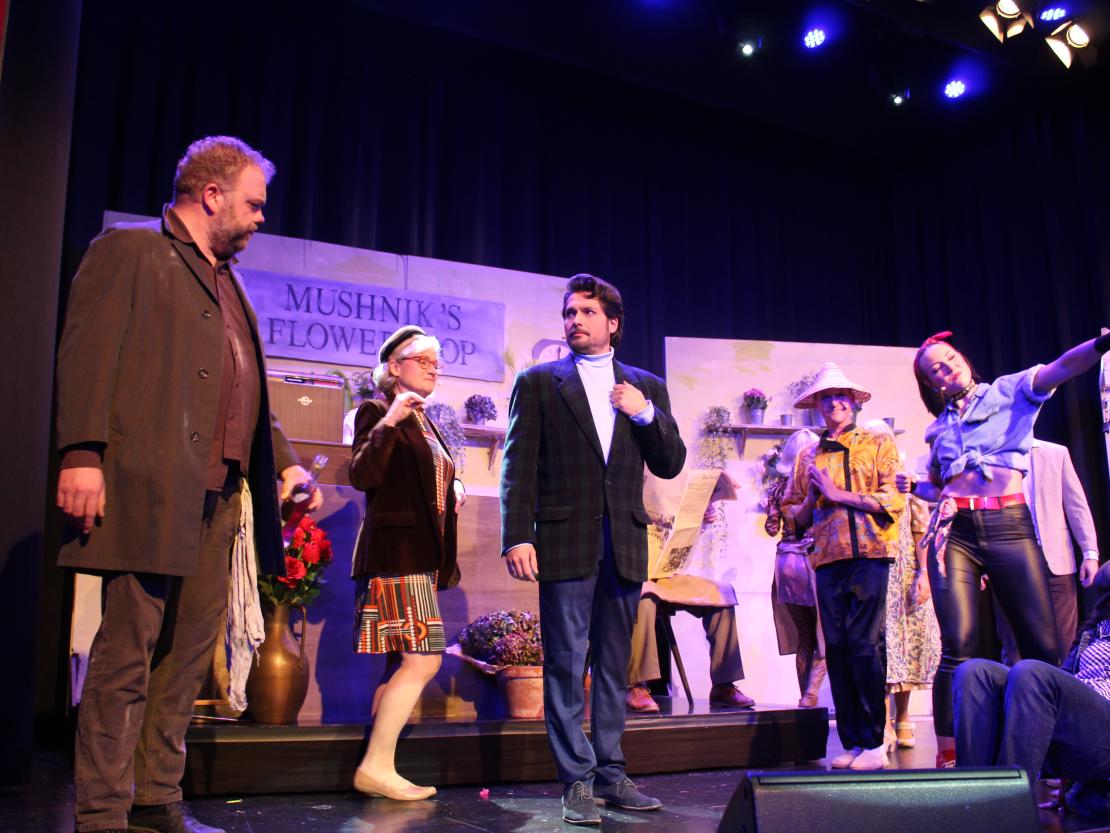 Dramatisches Ensemble "Der kleine Horrorladen"