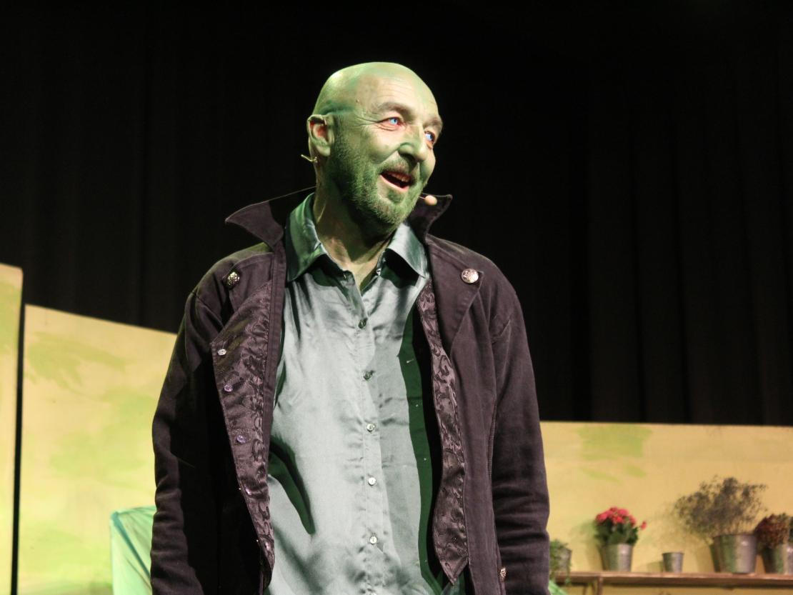 Dramatisches Ensemble "Der kleine Horrorladen"