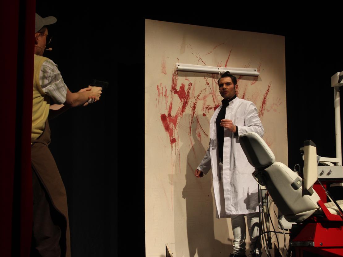 Dramatisches Ensemble "Der kleine Horrorladen"