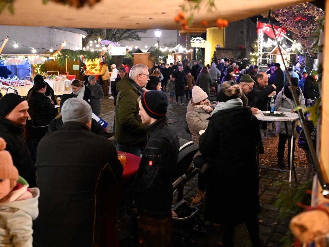 Weihnachtsmarkt Oettingen 2023