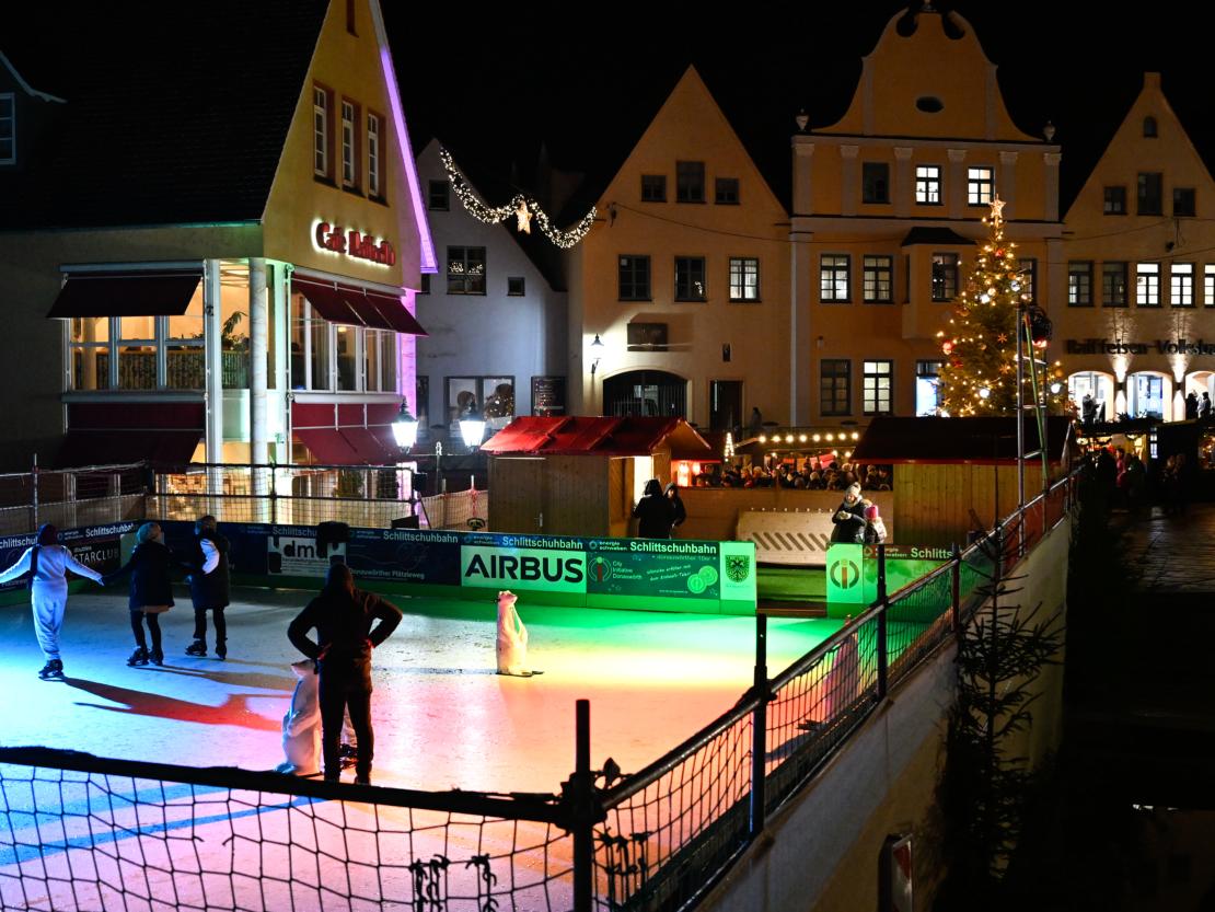 Romantischer Weihnachtsmarkt 2023 in Donauwörth