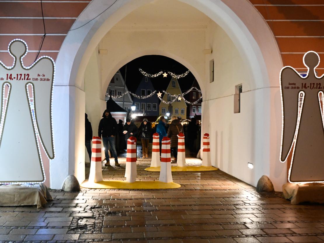 Romantischer Weihnachtsmarkt 2023 in Donauwörth.