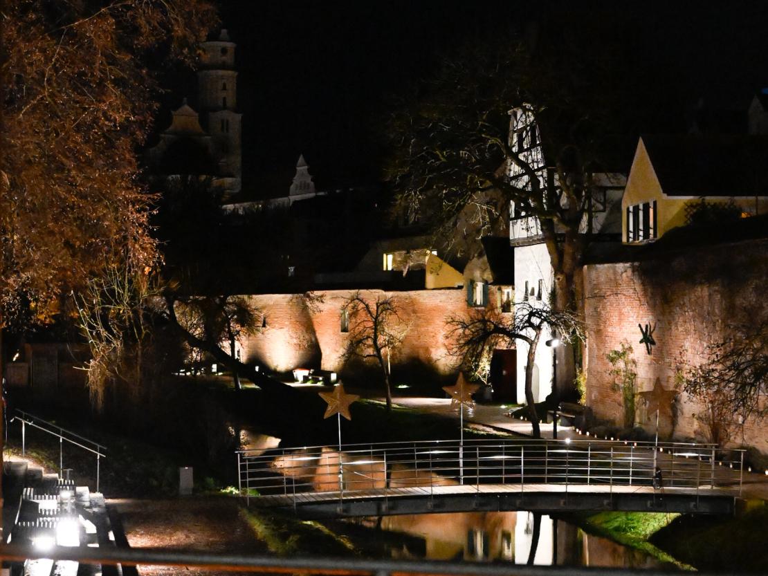Romantischer Weihnachtsmarkt 2023 in Donauwörth.