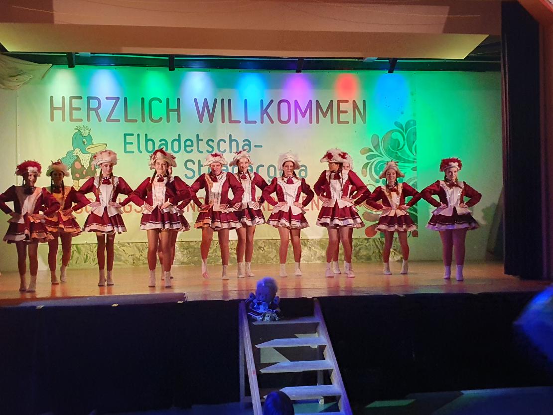 Narrenmesse, Narrenbaum stellen und Faschingsparty in Amerdingen 2024