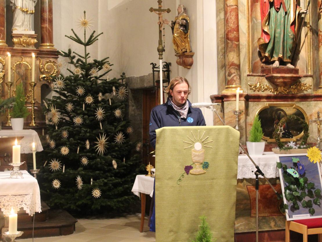 Narrenmesse, Narrenbaum stellen und Faschingsparty in Amerdingen 2024