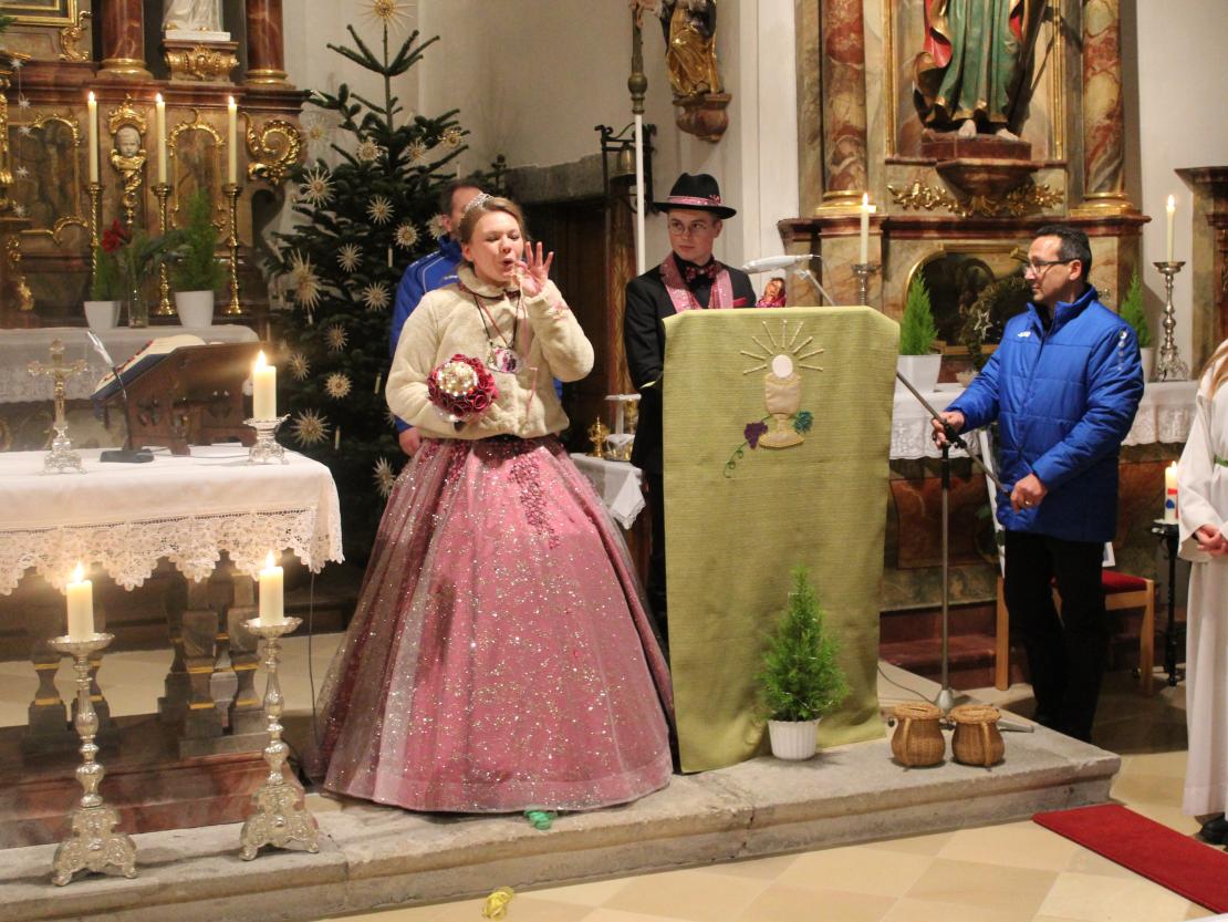 Narrenmesse, Narrenbaum stellen und Faschingsparty in Amerdingen 2024