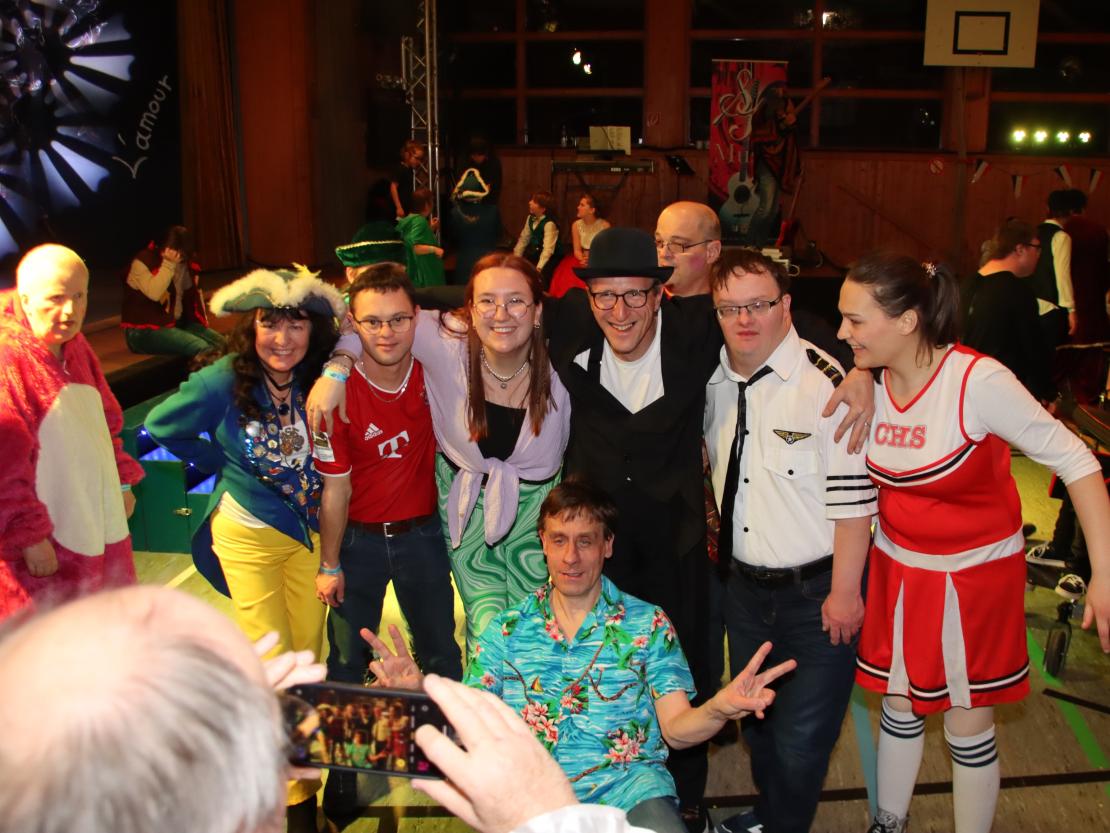 "Ball der Begegnung" der Blaumeisen Husheim 2024. 