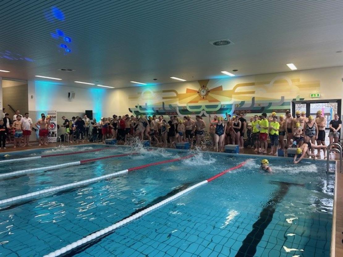 24 Stunden Schwimmen