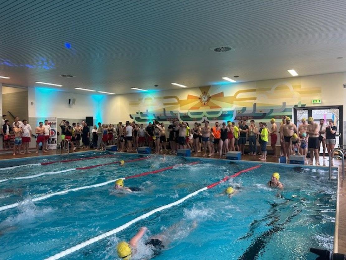 24 Stunden Schwimmen